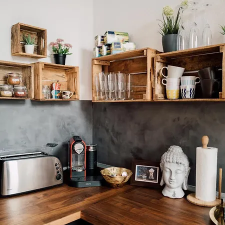 Lägenhet Rooftop Buddha Lounge - Im Dachgeschoss In Mit Waschmaschine Und Netflix