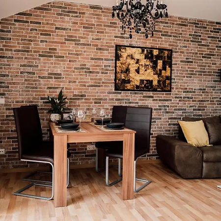 Rooftop Buddha Lounge - Im Dachgeschoss In Mit Waschmaschine Und Netflix Apartment *